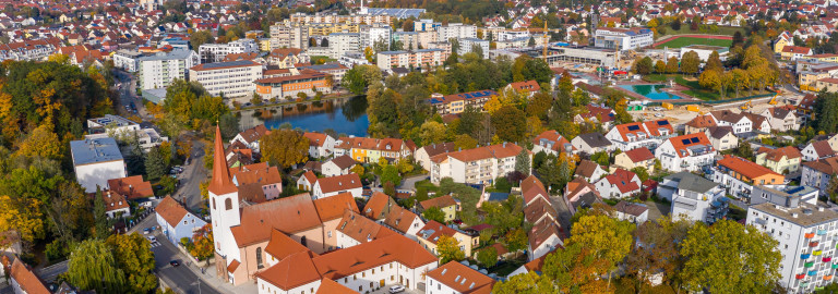 Panoramaaufnahme des Evangelischen Zentrums Neumarkt